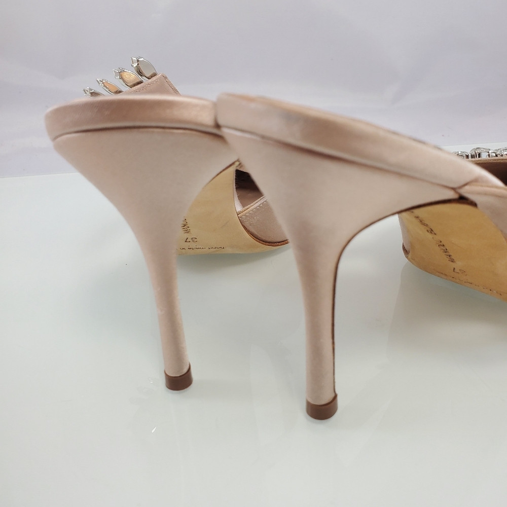 NWT$1,395 Manolo Blahnik Lurum 90 Crystal-embellished Satin Mules Heels Sz 37 - Picture 14 of 16